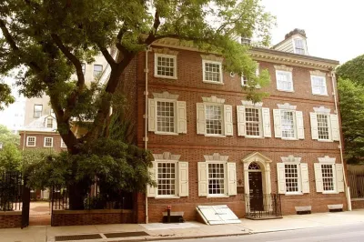 Morris House Hotel