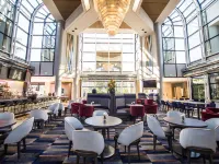 Hilton Los Angeles-Universal City Hotels near Universal City