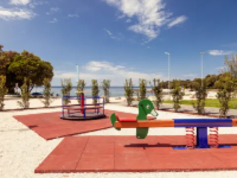 Luxury Bay Villa with Private Hot Tub