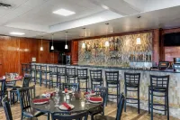 磨塞斯克湖濱貝斯特韋斯特優質酒店 - 酒吧