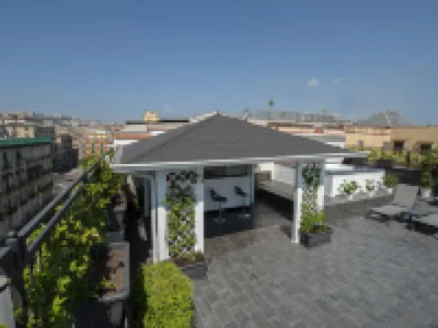 Palazzo Firenze Hotels in Naples