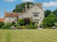 Old Church Farm Hotel di Falfield