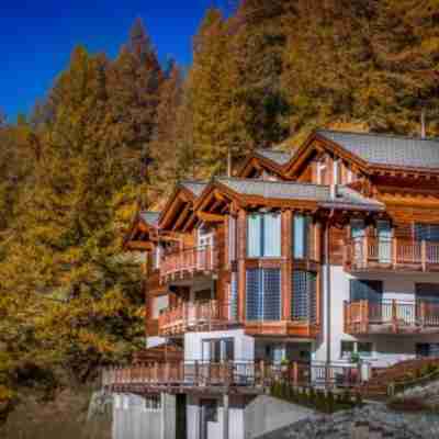 Chalet Luna Hotel Exterior