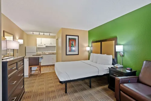 Extended Stay America Suites - Washington, DC - Falls Church - Merrifield - breakfast