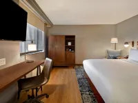 Four Points by Sheraton Boston Newton Hotels in Middlesex County