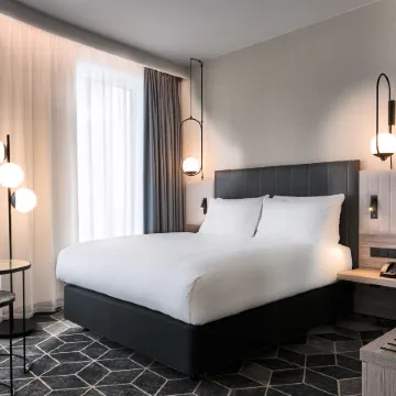 Crowne Plaza WARSAW - THE HUB by IHG Отели рядом с достопримечательностью «Воля»