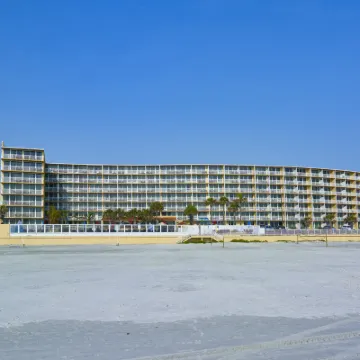 Holiday Inn Resort DAYTONA沙灘海濱 鄰近Beach at Daytona Beach的酒店