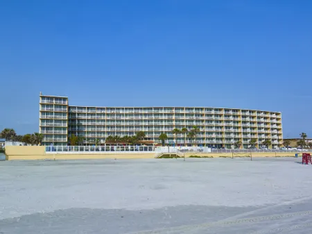Holiday Inn Resort Daytona Beach Oceanfront Отели в г. Дейтона-Бич