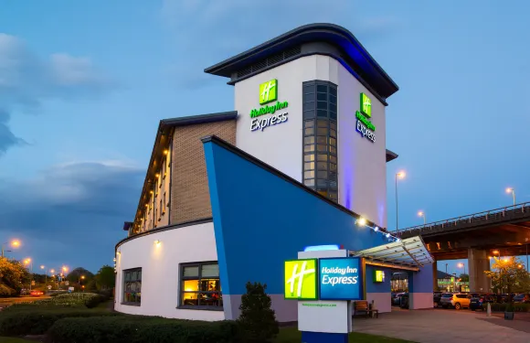 格拉斯哥機場智選假日酒店