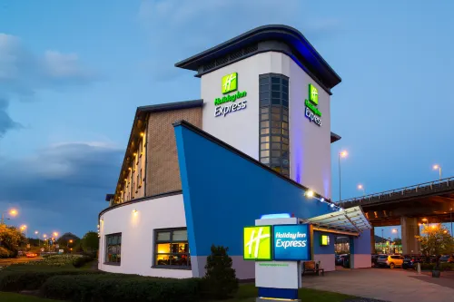 Holiday Inn Express GLASGOW AIRPORT by IHG Hotels in Clydebank
