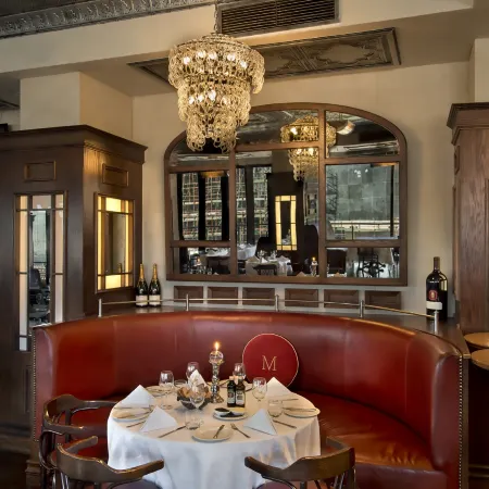 Davinci Hotel on Nelson Mandela Square