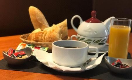 Bar Hotel du Centre - Housity