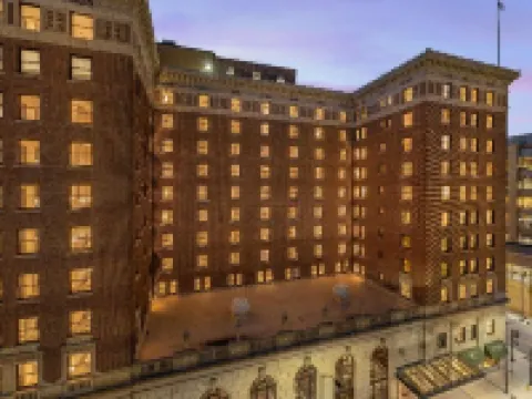 ホテル フォート デ モアン、キュリオ コレクション バイ ヒルトン デモインのホテル