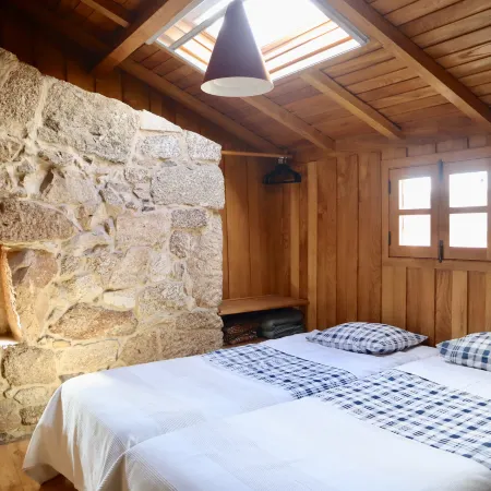 Comfortable Rural Cottage in Ancient Village in the Douro Region
