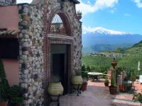 索尼亞別墅飯店 陶爾米納住宿飯店