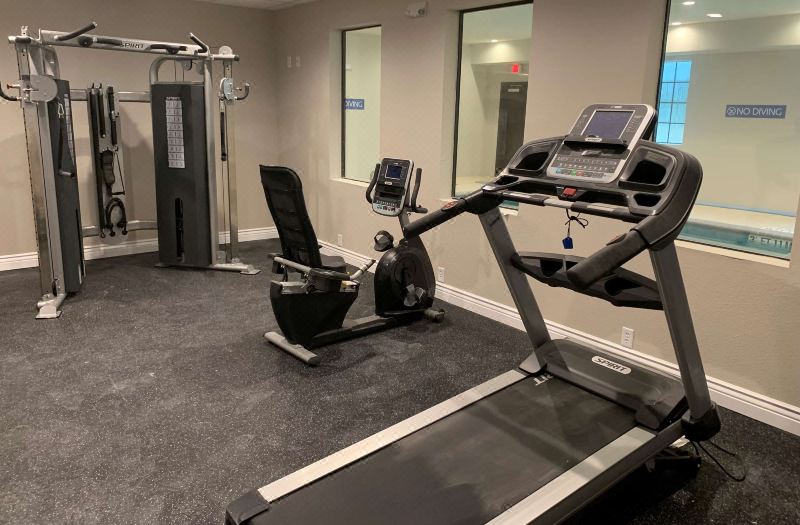 Days Inn & Suites by Wyndham Greater Tomball photo 4