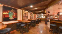 Grand Astoria Hotel - 3-Star