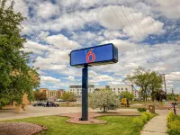 Motel 6 Elkhart, IN