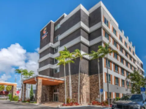 Comfort Suites Fort Lauderdale Airport & Cruise Port Hotels in Dania Beach