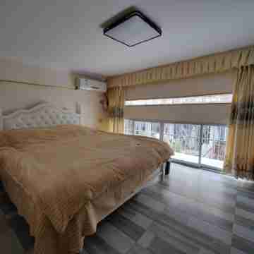 請勿攜帶寵物入住公寓（開州步行街分店） Rooms