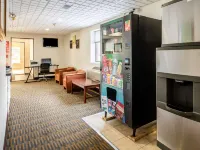 Econo Lodge Cadillac by Choice Hotels in Cadillac