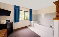 Super 8 by Wyndham Centerville Hotel di Centerville