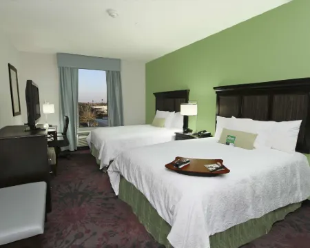 Hampton Inn & Suites Winnie Hoteles en Winnie