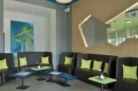 B&B Hotel Krefeld-City Hotels in Krefeld