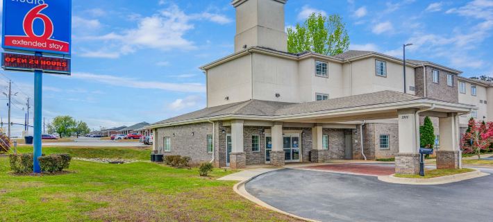 Studio 6 Opelika, Al - Auburn Al Hotels in Opelika