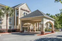 Spark by Hilton Bluffton Hilton Head Island Hotels near Publix Super Market at Buckwalter Place
