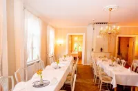 Hotel Krapi - Nouto- ja jättöpalvelut