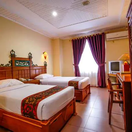 Kharisma Hotel