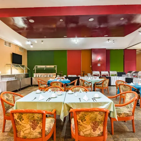 Hotel Mandarin Carton