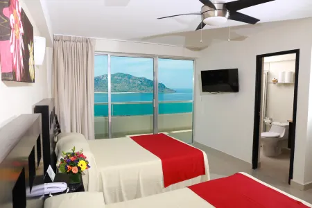 拉斯弗洛雷斯海灘度假村飯店