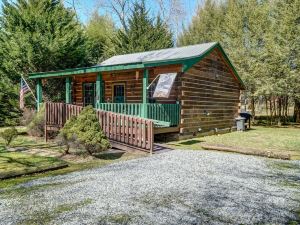 Cobb Creek Cabins