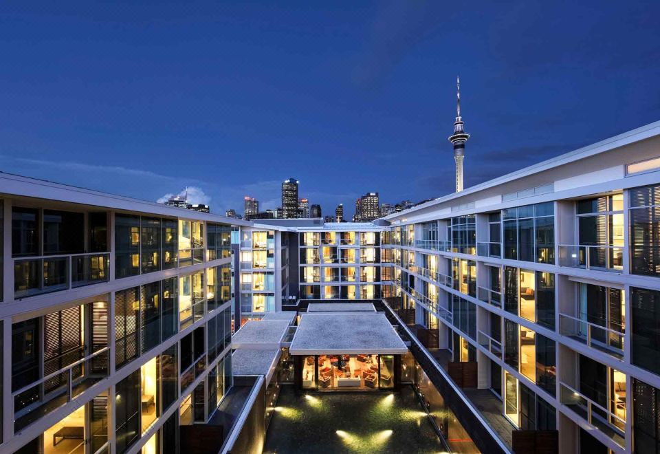 소피텔 오클랜드 비어덕트 하버 수영장