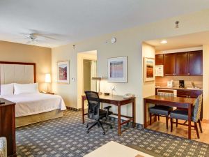 Homewood Suites by Hilton Toronto-Mississauga