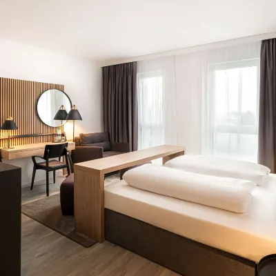 elaya hotel augsburg, trademark collection by Wyndham Hotels in der Nähe von Botanischer Garten Augsburg