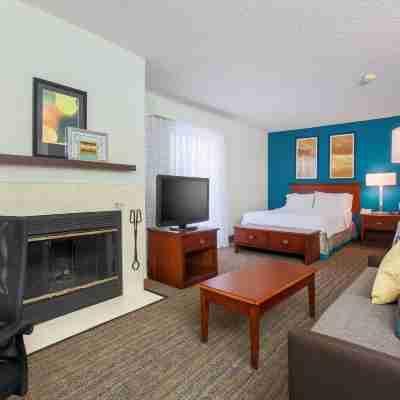 Hawthorn Suites by Wyndham Tinton Falls Rooms
