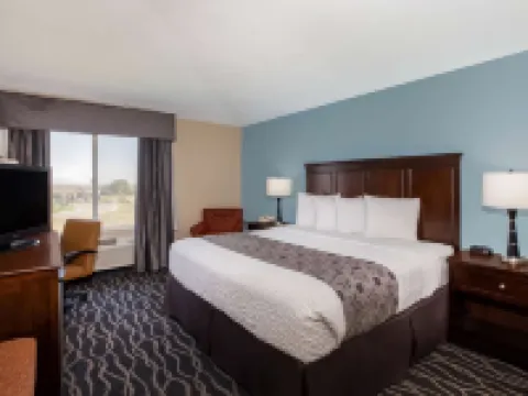 Baymont by Wyndham Kennewick WA Hotels in Kennewick