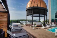Sheraton Fallsview Hotel - Swimmingpools