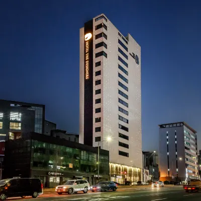 Hotel the Designers Hongdae Hotels near Mecenatpolis Mall