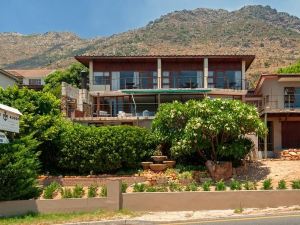 18 on Kloof Guest House