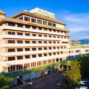 Green World Palace Hotel