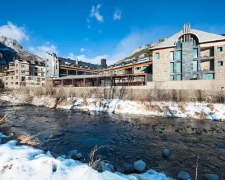 Sommos Hotel Aneto Hotéis em Benasque