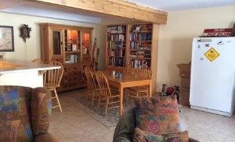 Elk Run Bed and Breakfast - Housity