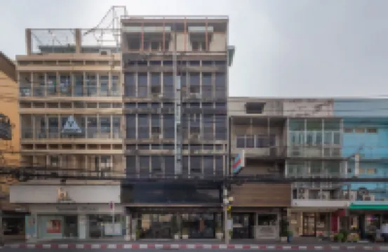 อินทาวน์ เรสซิเดนซ์ โรงแรมใกล้ท่าเรือสี่พระยา