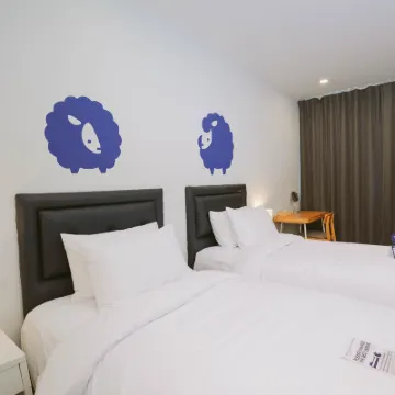 Kokotel Bangkok Sukhumvit 50 Отели рядом с достопримечательностью «Станция BTS Он Нут»