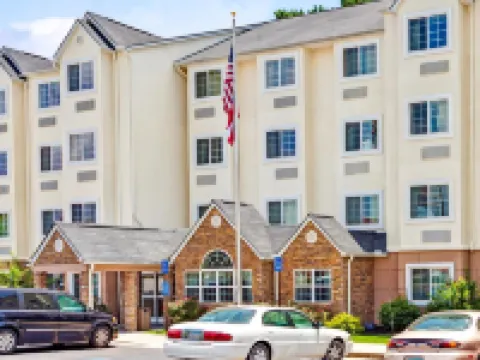 Microtel Inn & Suites by Wyndham Bremen Ξενοδοχεία στην πόλη Haralson County