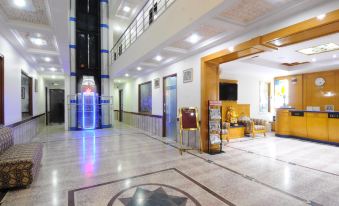 Hotel Maharaja Residency